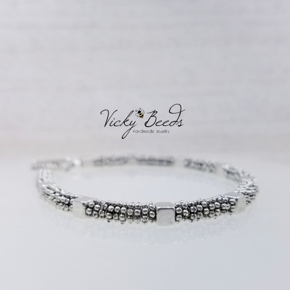 Ladies Handmade Silver Toggle Bracelet - Picture 5 of 9